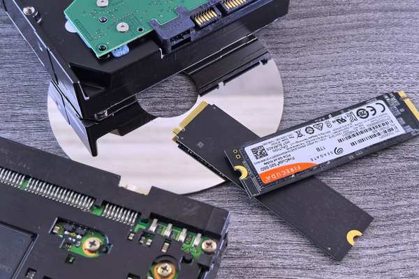 ssd vs hdd for laptop