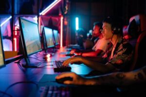 Best Gaming Monitor for Competitive Gaming in the UK